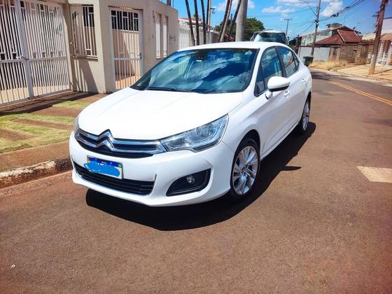 CITROËN C4 LOUNGE 1.6 TENDANCE 16V TURBO FLEX 4P AUTOMÁTICO CITROËN C4 LOUNGE 1.6 TENDANCE 16V TURBO FLEX 4P AUTOMÁTICO